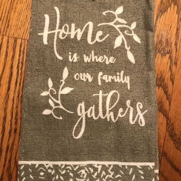 NWT Farmhouse Decor Family Towel & Mug Set - Picture 4 of 5